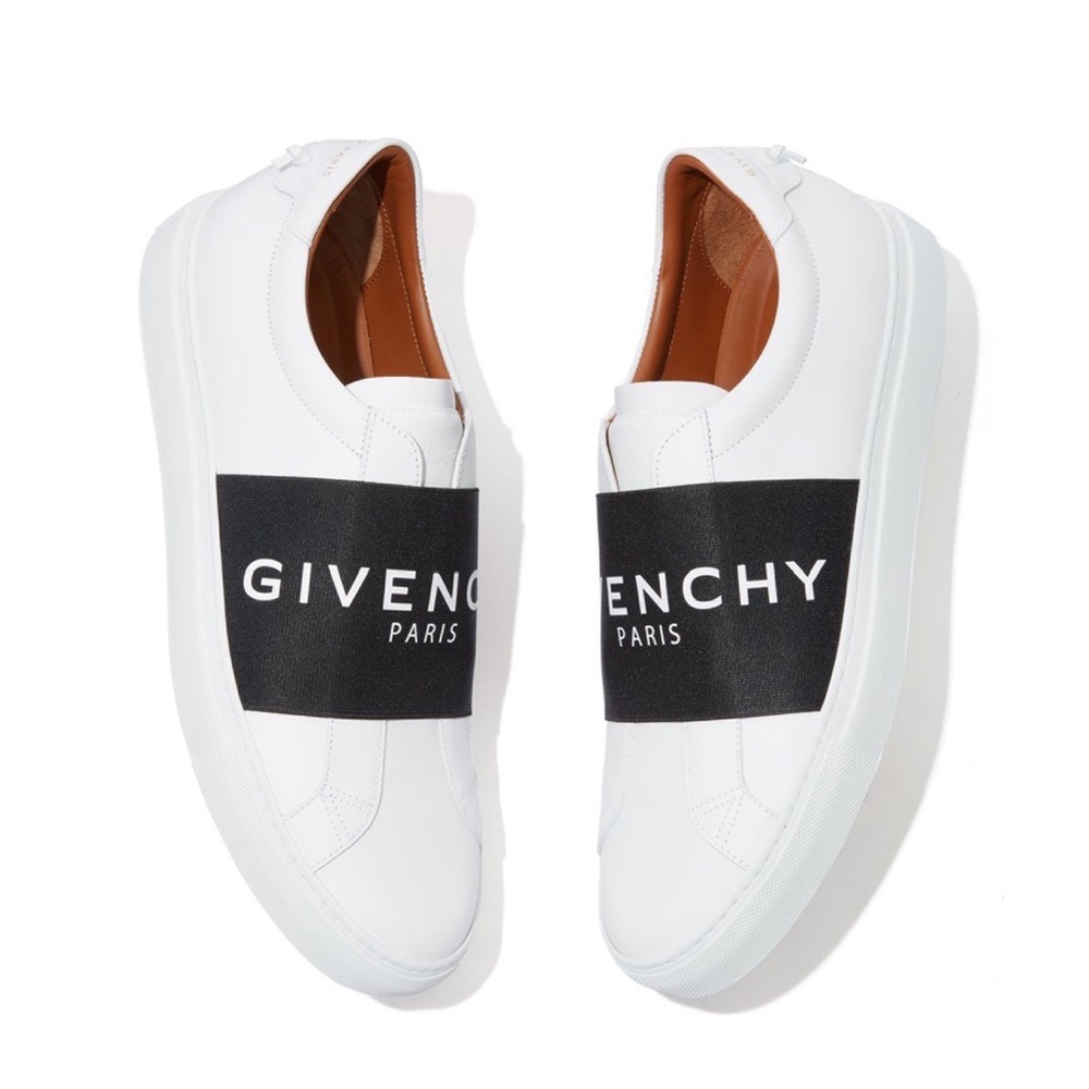 📌📌SOLD📌📌 GIVENCHY PARIS STRAP SNEAKERS